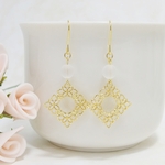 ❤SALE❤*P22***天然石フロストクォーツ☆透かしパーツピアス