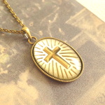 Vintage cross  pendant（b)
