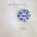 レトロポップな紫陽花の刺繍ブローチ
