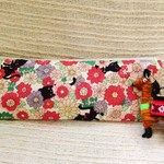 手ぬい　黒猫と花のペンケース