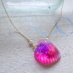 小さな貝のネックレス  Sunset Pink