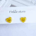 ぷっくりハートのLOVEピアス（yellow）