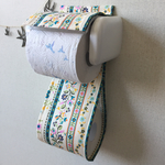 再販＊トイレットペーパーホルダーカバー チロリアン