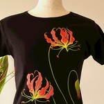手描き   真っ赤なグロリオーサＴシャツ