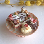 ハリネズミ★もりもりいちごのブックケーキ★ハート形カップケーキ★