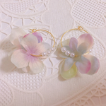 パステル花びらピアス