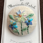 花刺繍 麻ブローチ