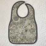 リバティ アデラジャ お食事エプロン