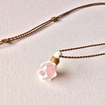 ローズクォーツのネックレス