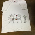 猫の手刺繍Tシャツ