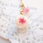 白雪花冠チェリーストラップ（オーダー作品）
