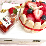 シャルロットケーキの木製BOX
