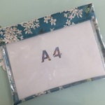 リバティビニコのA4クリアポーチ＊アーカイブライラック