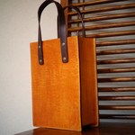 【横、幅プラス3センチ】カクカク四角い手提げバッグ