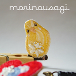セキセイインコ刺繍ブローチ　ルチノー