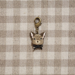 デグーの刺繍チャーム