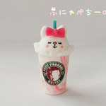 ふにゃぺちーの（iphone充電口/イヤホンジャック/ストラップ/イヤリング等）