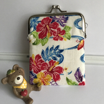 【送料無料】✨ハイビスカス柄がま口のカードケース✨