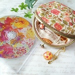 【御注文品】リバティ ふんわりお花口金がま口ポーチ。