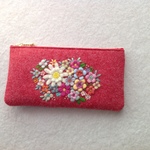 羊毛とフェルトの野の花ペンケース  red