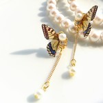 揺れる…butterfly    ～蝶の羽～    ピアスorイヤリング