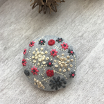 （小）刺繍ブローチ 北欧の花