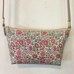 リバティ＊ファスナーポシェット＊２0ｃｍ＊6