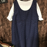 紺色ベース小花柄のノースリワンピース