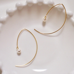 一粒パールのワイヤーピアス     