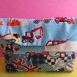 幼稚園グッズ☆働く車とラメ入りロンドン柄のお弁当袋（マジックテープ）