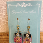 送料無料  香水瓶ピアス スクエア