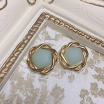 ヴィンテージ大ぶりボタンピアス