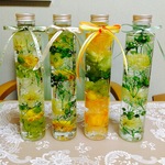 RINKA様専用ページ😄🍀ハーバリウムイエローグリーンガーデン💛💚