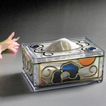 只今、送料無料！　ポケケース・あお色の花模様・ネイビーブルー