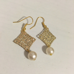 ピアス