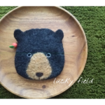 羊毛フェルト クマのポーチ