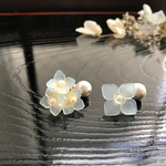 ほんわか冬紫陽花♪アシンメトリーなピアス/ノンホールピアス