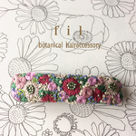 ふんわり花刺繍のバレッタ