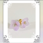すりガラス風紫陽花のピアス(薄紫色)