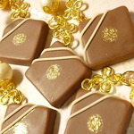 *限定再販*イヤフォンジャック(ビターチョコ×コットンパール)