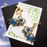 青の金魚ピアス／イヤリング