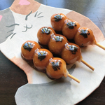 本物そっくり！みたらし団子ブローチ