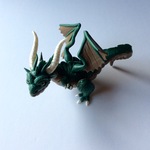 ラメ入りグリーンドラゴン
