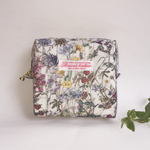 リバティ コスメポーチ   Wild Flowers ワイルドフラワーズ
