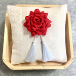 真っ赤な薔薇の和リングピロー