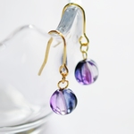 蛍石のような飴粒 ピアス/イヤリング collar: purple