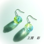 あじさいカラーのキラキラピアス・イヤリング（ブルーグリーン）