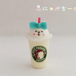ふにゃぺちーの（iphone充電口/イヤホンジャック/ストラップ/イヤリング等）