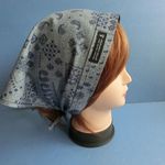 Ａ＞ブルーグレー　ペーズリー柄　ギャザー入りバブーシュカ・三角巾
