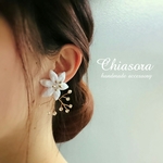 つまみ細工♡百合の花とかすみ草の2wayピアス 和